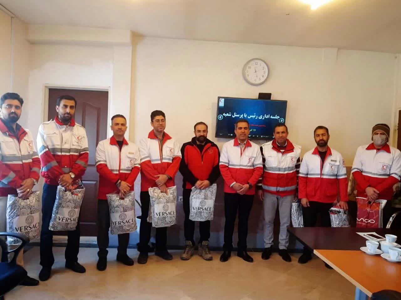 برگزاری جلسه اداری جمعیت هلال احمر شهرستان‌های مانه و سملقان