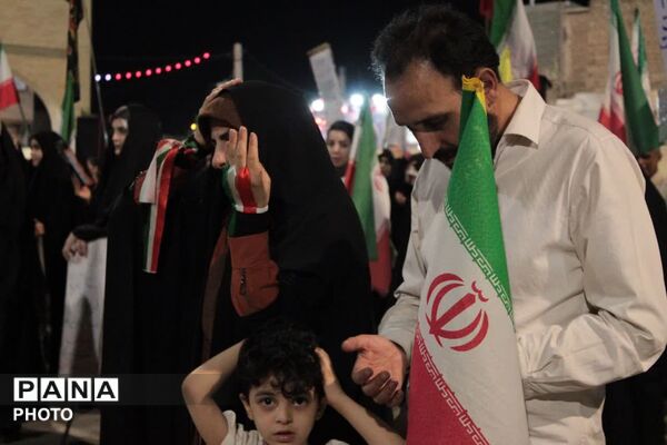 همایش تجدید بیعت معلمان قم با رهبر انقلاب