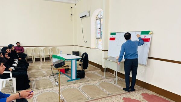کارگاه تخصصی مشاوره تحصیلی برای دانش‌آموزان پایه دوازدهم در سندرک