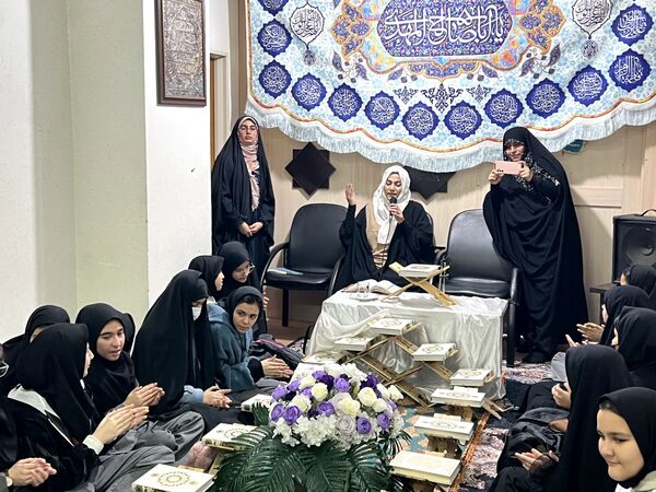  محفل انس با قرآن در ساوجبلاغ 
