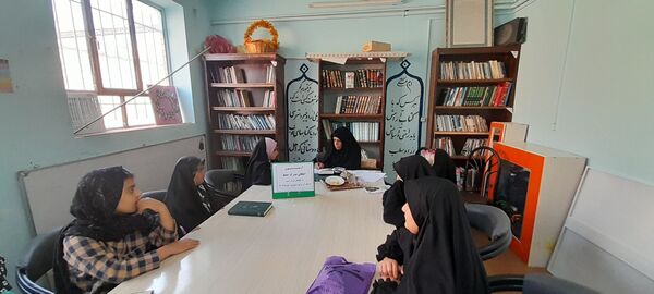 آزمون کشوری اعطای مدرک حفظ قرآن کریم به حافظان قرآن کریم در شهرستان خلیل آباد