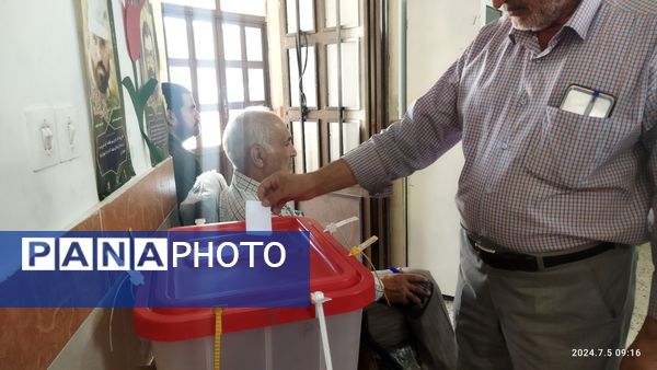 مرحله دوم چهاردهمین دوره انتخابات ریاست جمهوری در شهرستان اسفراین