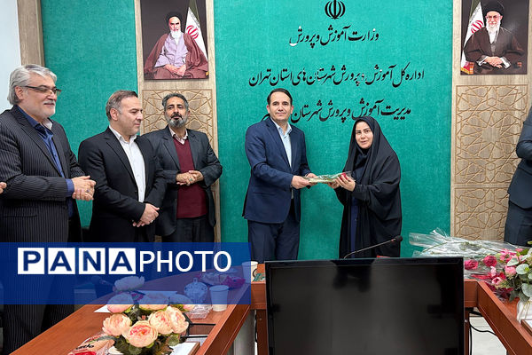 قدردانی از نقش بانوان در عرصه تعلیم و تربیت اسلامشهر