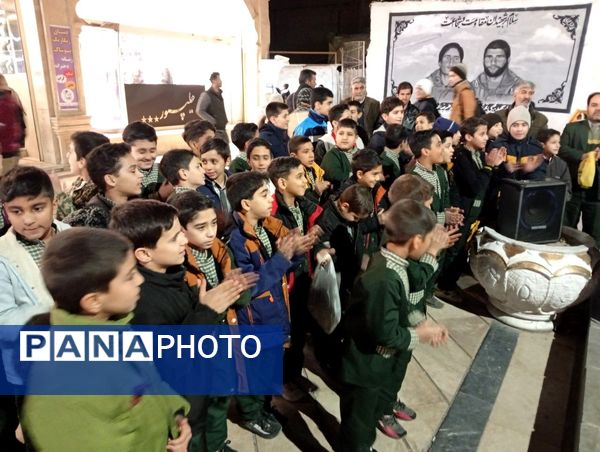 سرود خیابانی به‌مناسبت دهه فجر در کاشمر