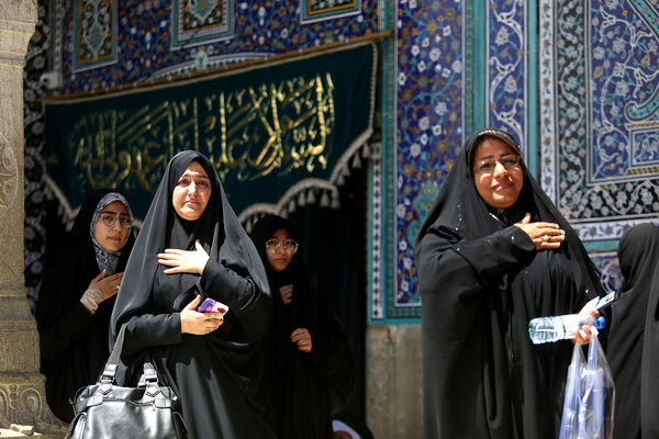 عرض تسلیت دسته‌های عزاداری سالروز شهادت امام باقر(ع) به کریمه اهل بیت