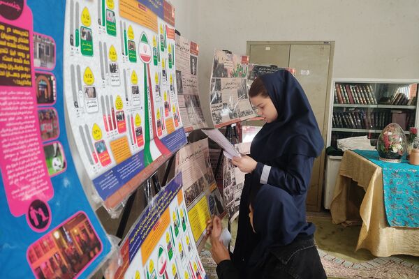 برپایی نمایشگاه «دختران نجابت» در دبیرستان شهیدان مشتاقیان ناحیه ۳ شیراز