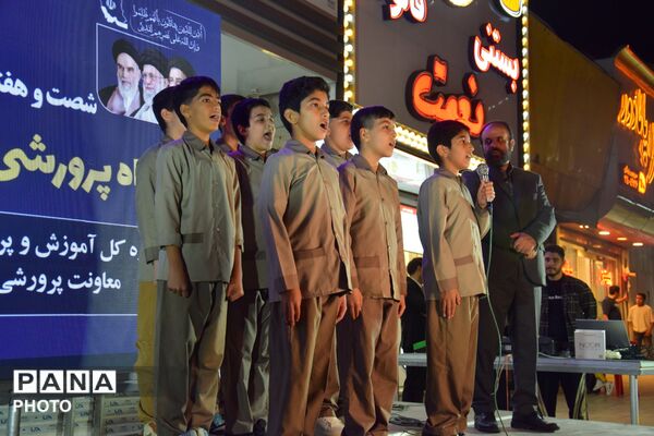 زیباترین تصویر از شب‌های همبستگی مردم کرج 