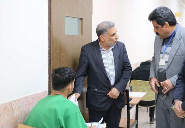 بازدید از حوزه‌های آزمون نهایی دی ماه پایه دوازدهم ناحیه ۶ مشهد