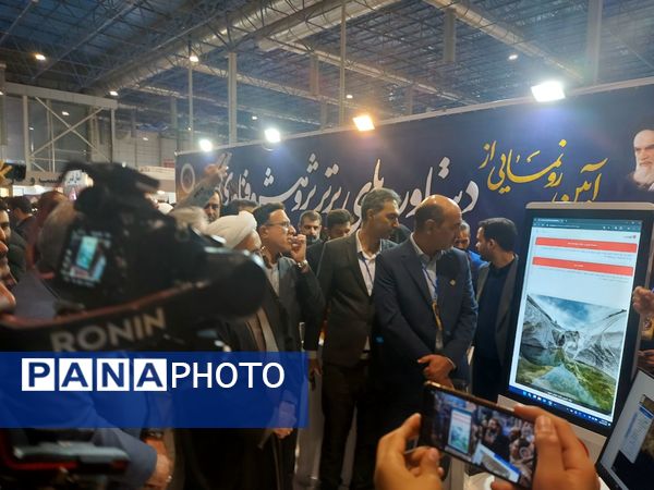 افتتاحیه غرفه رباتیک ناحیه۶ مشهد در نمایشگاه بین‌المللی مشهد 