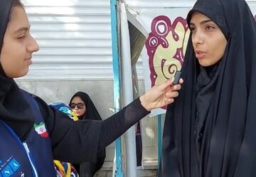 راهپیمائی جاماندگان اربعین حسینی در زرین شهر