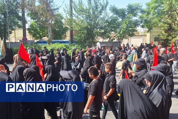 مراسم راهپیمایی جاماندگان اربعین حسینی در شیراز