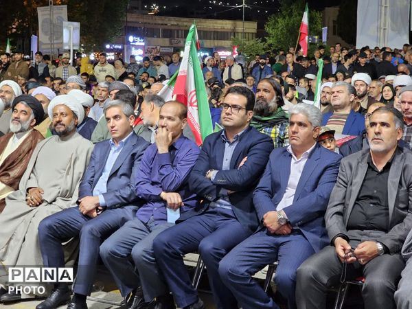 تجدید میثاق مردم سنندج با آرمان‌های انقلاب