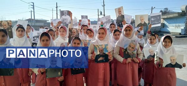 پنجمین سالگرد شهادت سردار دلها در دبستان سمیه