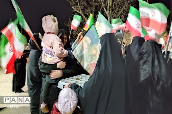 هستیم بر عهدی که بستیم