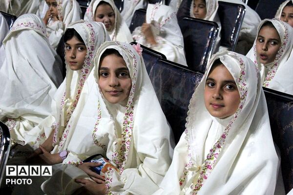 جشن تکلیف فرشته های زمینی در میدان ایثار جوادآباد