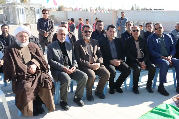 آیین کلنگ زنی آموزشگاه ۶کلاسه سلمان فارسی  در روستای بداف ابرکوه