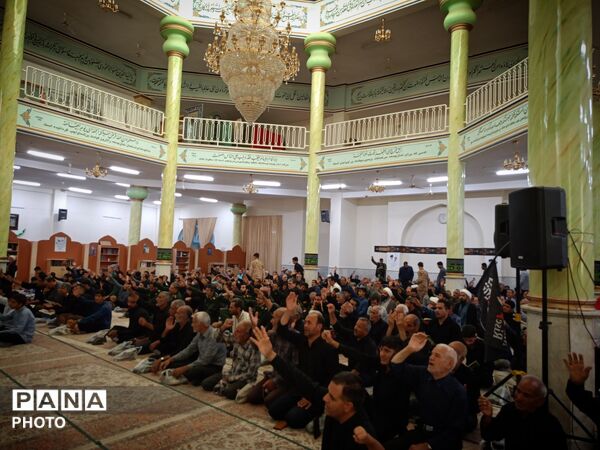 مراسم بزرگداشت رهبر شهید انقلاب اسلامی در کاشمر