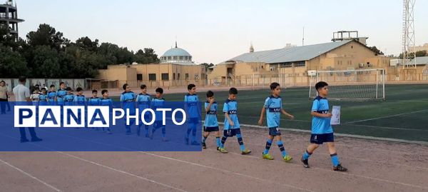 مسابقات لیگ فوتبال 13 ساله‌های قم