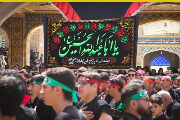 مراسم عاشورای حسینی در مشهد اردهال کاشان