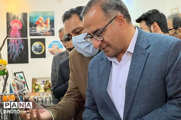 افتتاح پنجمین هفته فرهنگی شهرستان فیروزکوه با حضور مسئولان ارشد و تجلیل از خانواده شهید