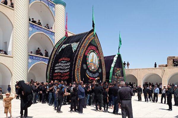  جلوه‌هایی از عزاداری مردم بنادکوک در روز شهادت امام رضا(ع)
