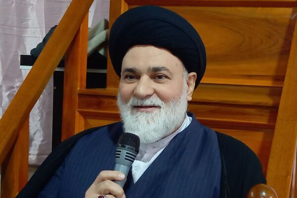 مدرسه شهید لطفی بهارستان‌دو میزبان جشن دهه فجر 
