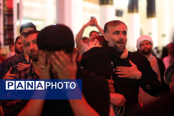 عزاداری شب شهادت امام باقر(ع) در حرم کریمه اهل بیت