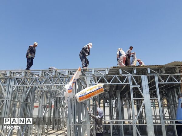 عملیات اجرایی آموزشگاه ۶ کلاسه «شهید دربندی» در روستای قلعه‌ نوِ کلات 