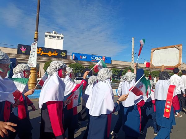 محمودآباد یکصدا علیه استکبار 