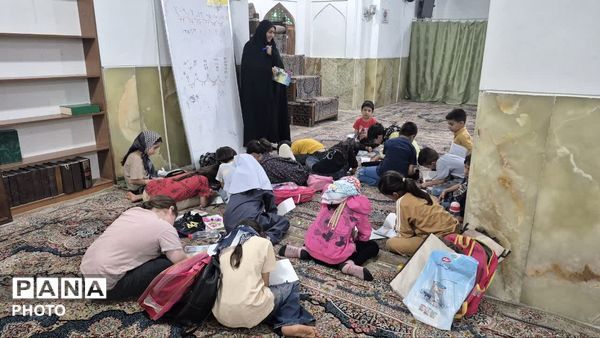 مسجدی که تبدیل به سنگر حفظ جبهه‌ دانش شد