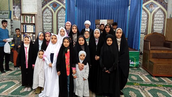 مظهر عزم ملی، نماز جمعه است