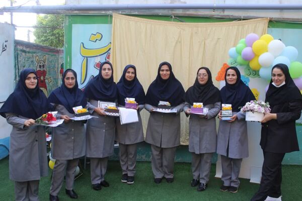 بانگ سپاس معلم در مدارس گلوگاه 