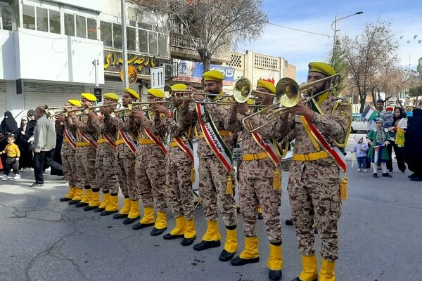 راهپیمایی پیروزی انقلاب اسلامی در کرمان