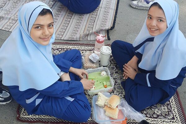برگزاری جشن تخم‌مرغ‌های رنگی در دبستان قدر بهارستان دو