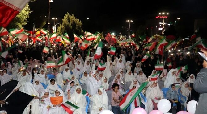 جشنِ ورود به مدارِ تکالیف در پرتوِ معنویت