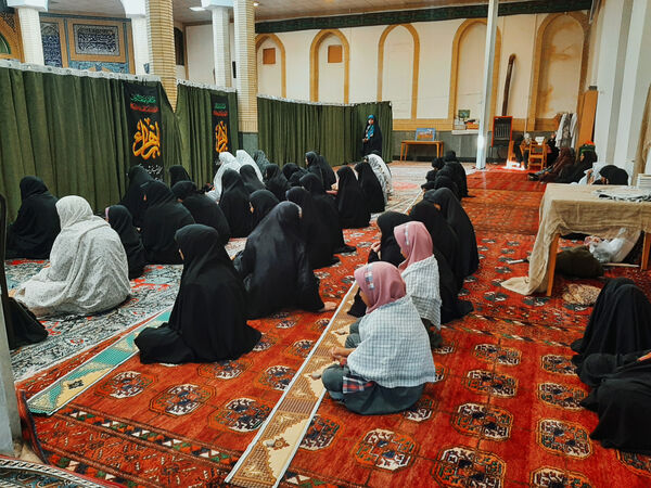 برگزاری نماز جمعه در غلامان