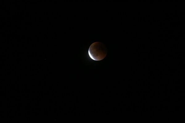 خسوف کامل ماه در تبریز