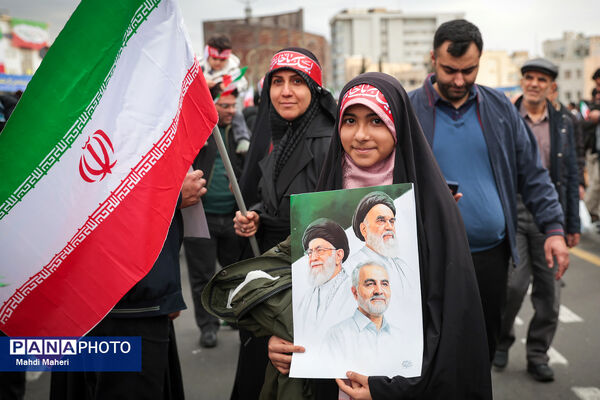 راهپیمایی ۲۲ بهمن در تهران