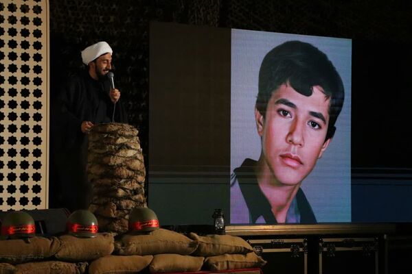 یادواره سرداران و شهدای محله حسین‌آباد در برازجان با حضور نماینده ولی فقیه در استان بوشهر