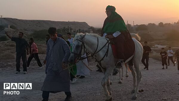 حرکت نمادین کاروان حضرت اباعبدالله الحسین(ع) در روستای رضوان 