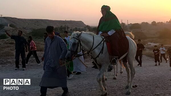 حرکت نمادین کاروان حضرت اباعبدالله الحسین(ع) در روستای رضوان 