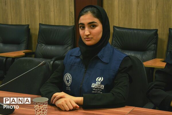 تجلیل از خبرنگاران پانا بهارستان‌دو