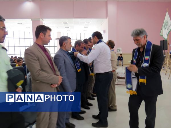 برگزاری اردوی تمشک پسران در اردوگاه شهید چمران بجنورد 