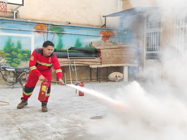 آتش‌نشان نماد عشق و جوانمردی
