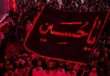 حضور پرشور فرهنگیان، دانش‌آموزان و اولیا در سوگواره عاشورایی اداره کل آموزش و پرورش فارس