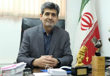 وطن، جای خالی است در حفره‌ای هزارتو به نام دل و قلب و جان