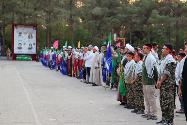 برگزاری افتتاحیه طرح ولایت پویندگان پسر در اردوگاه شهید بهشتی اصفهان