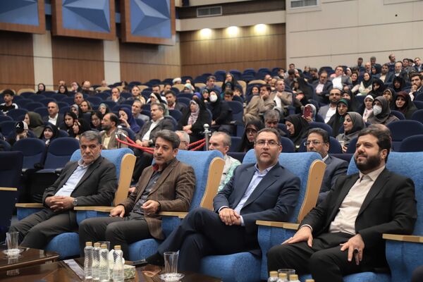 همایش بزرگ تجلیل از معلمان نمونه شهر تهران توسط وزیر آموزش و پرورش