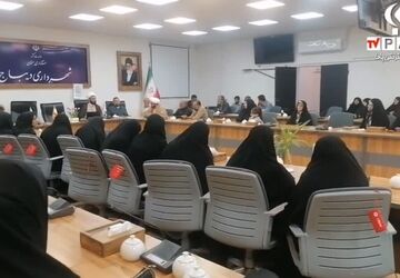 کارگاه آموزشی طلوع ایران جوان با محوریت فرزندآوری در دیباج
