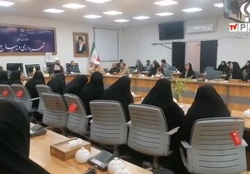 کارگاه آموزشی طلوع ایران جوان با محوریت فرزندآوری در دیباج

